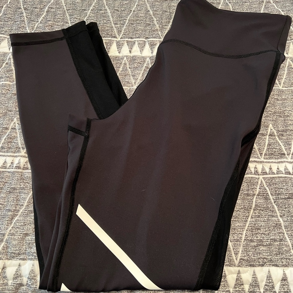 Black Reflective Light N Tight Hi Rise 7/8 24”. Size 12